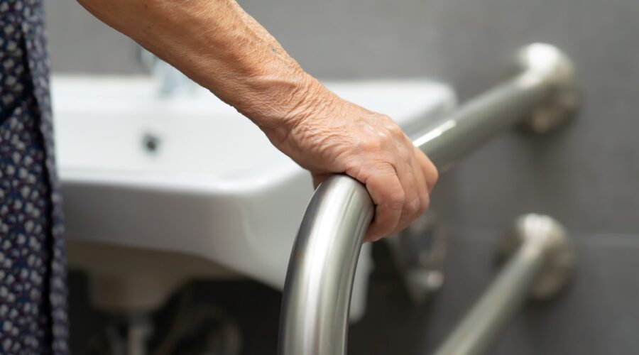 Seguridad en casa para personas mayores